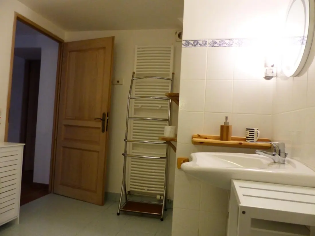 Maison de Vacances Lurcy-Lévis 5