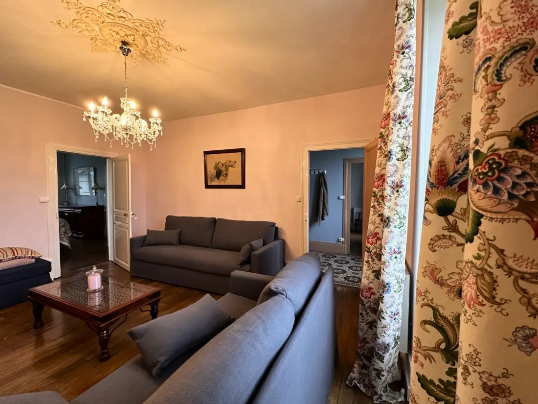 Maison de Vacances Lurcy-Lévis 7