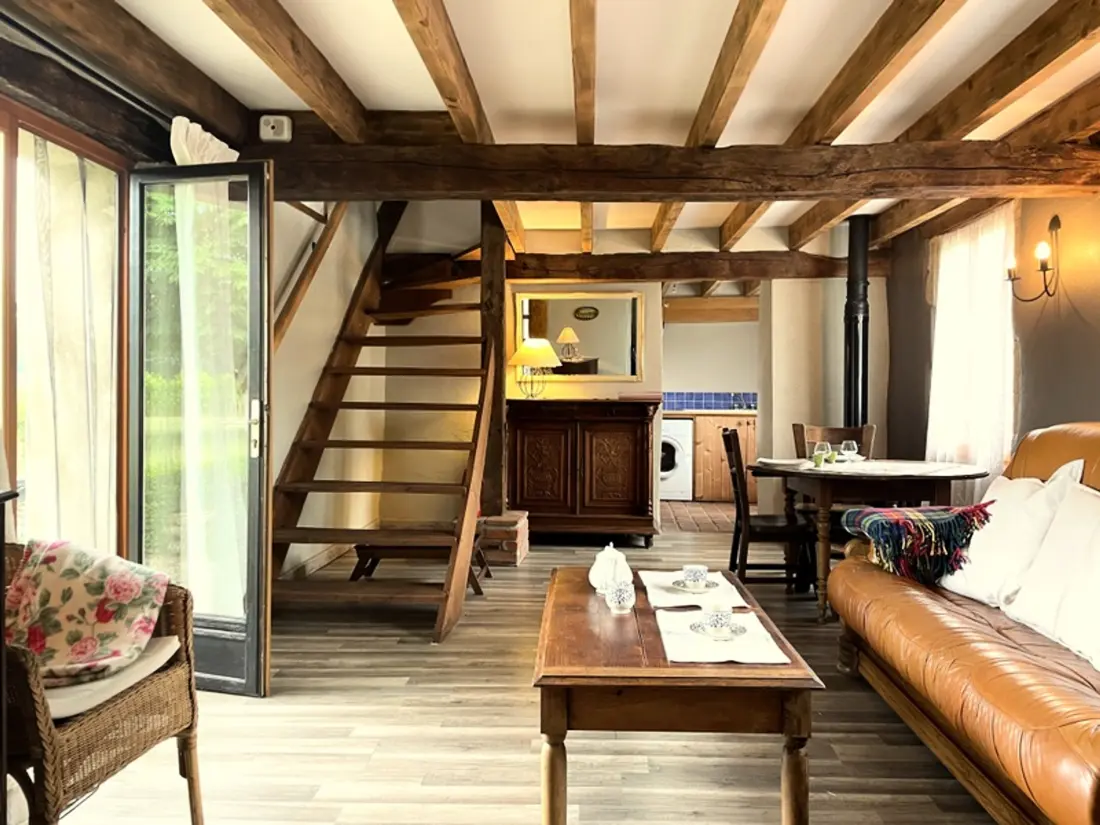 Maison de Vacances Lurcy-Lévis 9