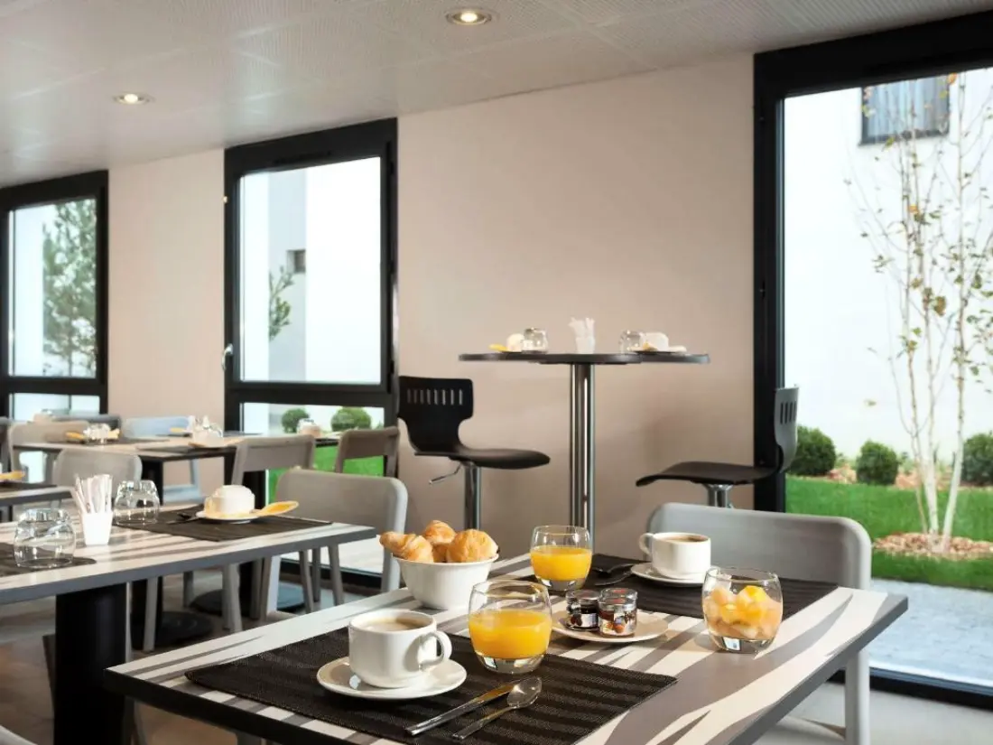 Aparthotel Adagio Lyon Patio Confluence4 étoiles★★★★