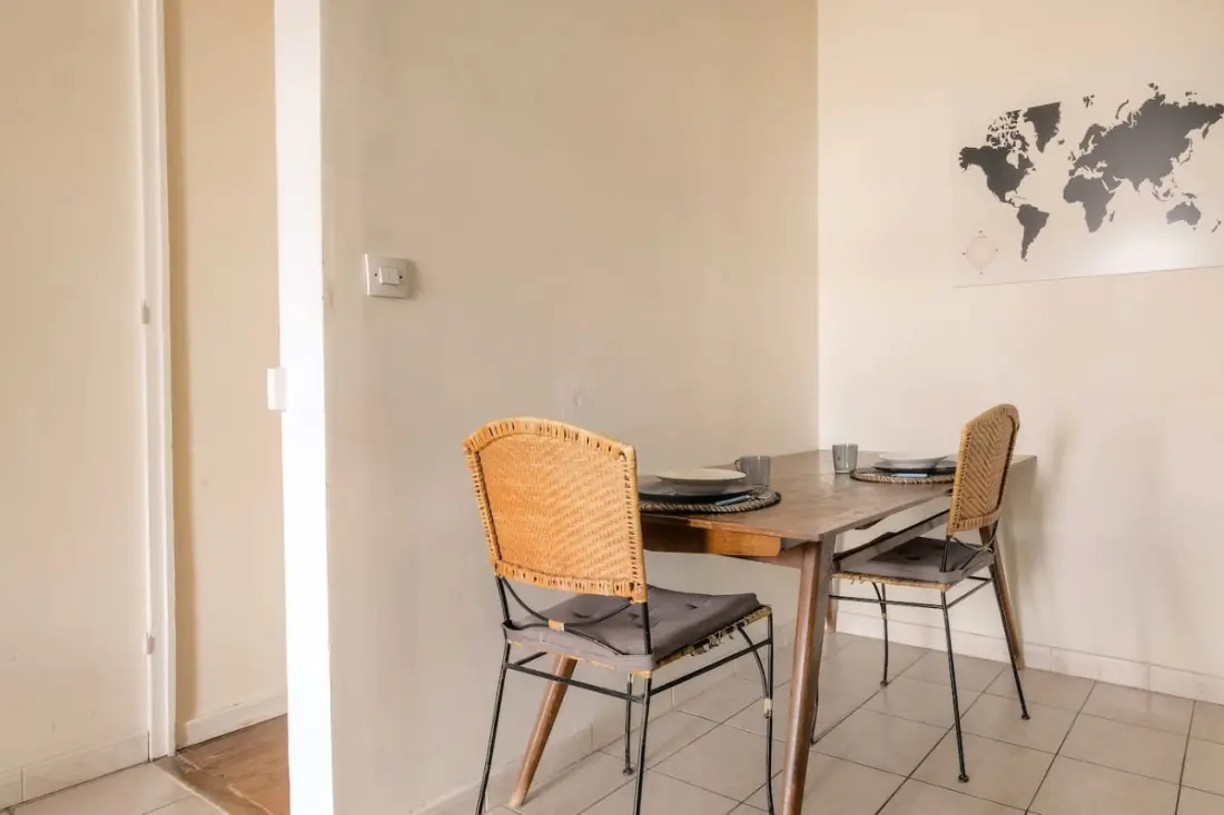 Charmant Logement Avec Balcon Au Coeur Du 7ème