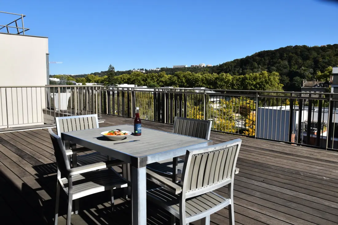 Hôtel Adonis Lyon Dock Ouest