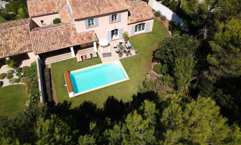 Ma Villa En Provence, Villa De Standing Et Piscine, Domaine De Pont-royal - - Mallemort - 4