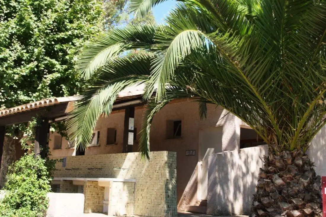 Camping La Provençale 4 étoiles★★★★