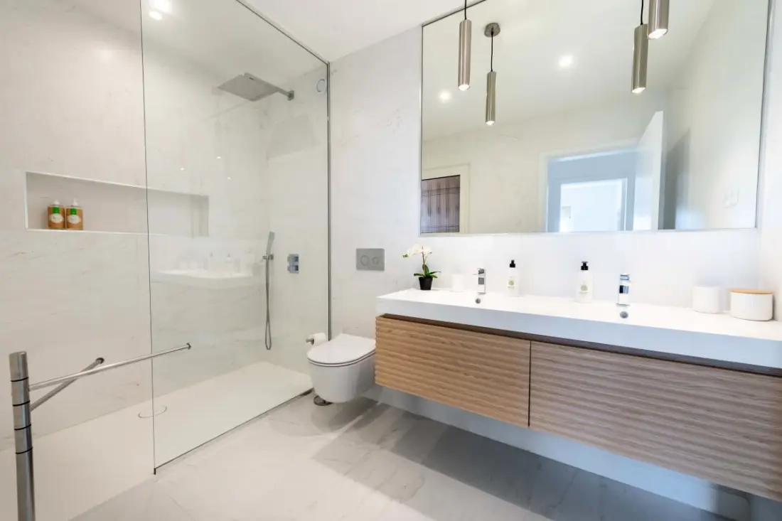 Résidence Villa 289m² 4 Chambres Piscine Et Vue Mer