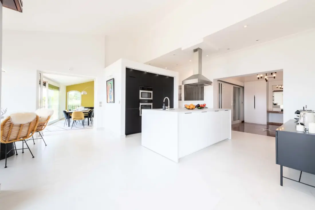 Résidence Villa 289m² 4 Chambres Piscine Et Vue Mer