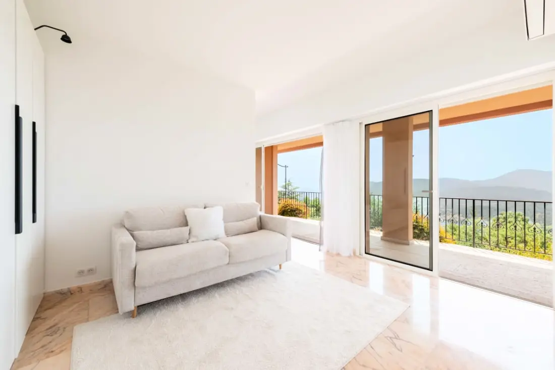 Résidence Villa 289m² 4 Chambres Piscine Et Vue Mer