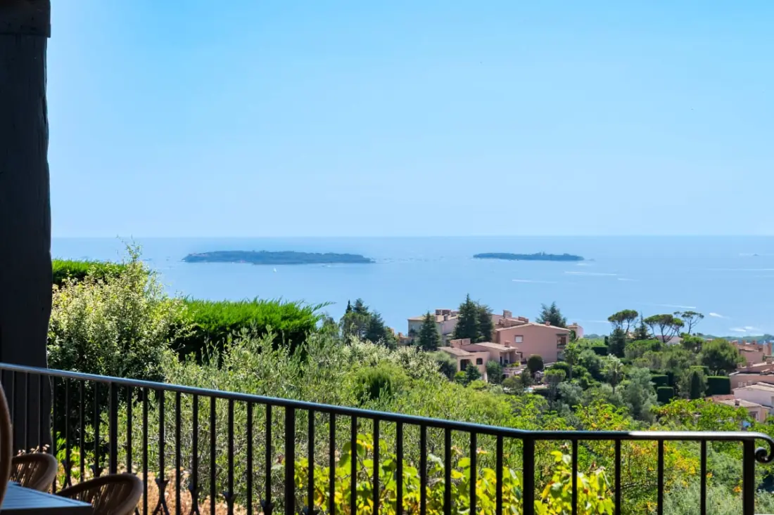 Résidence Villa 289m² 4 Chambres Piscine Et Vue Mer