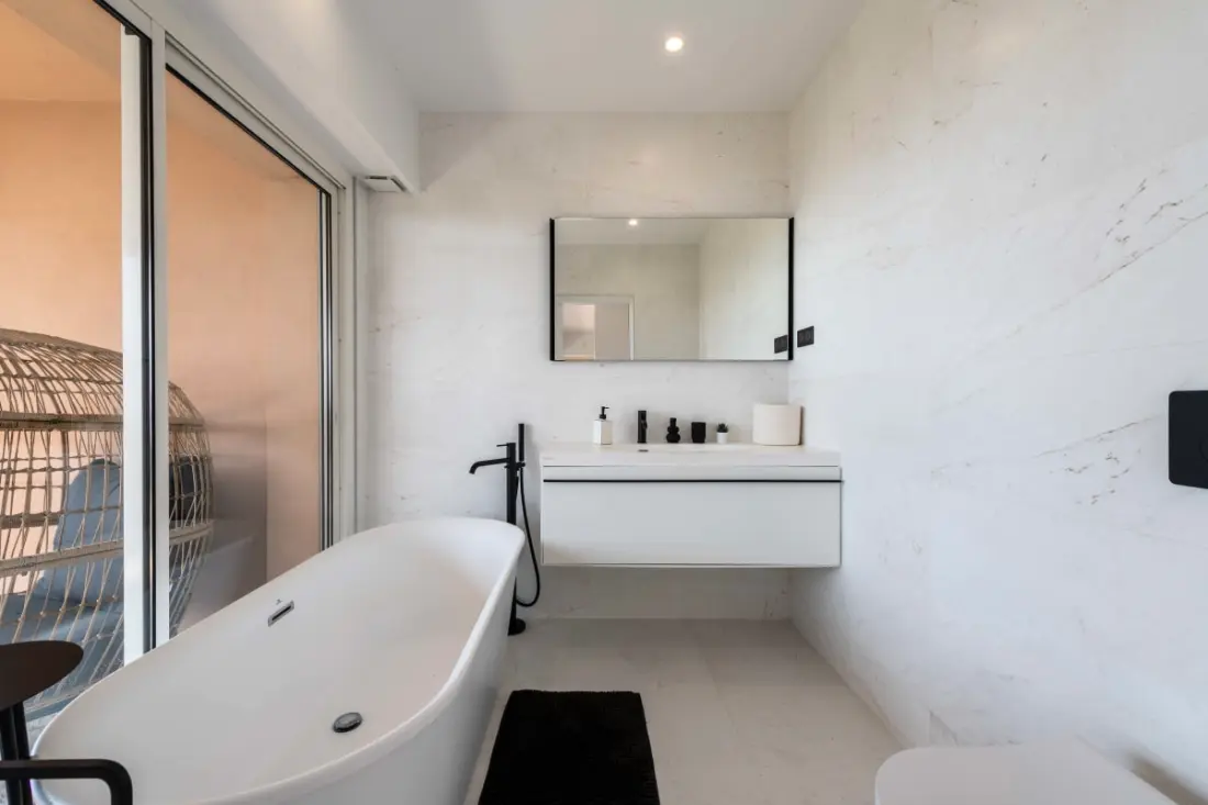 Résidence Villa 289m² 4 Chambres Piscine Et Vue Mer