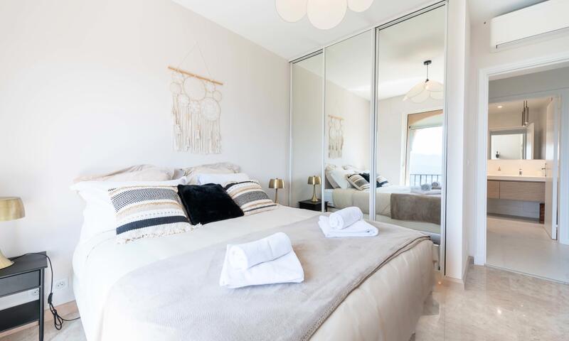 Résidence Villa 289m² 4 Chambres Piscine Et Vue Mer - - Mandelieu-la-Napoule - 46