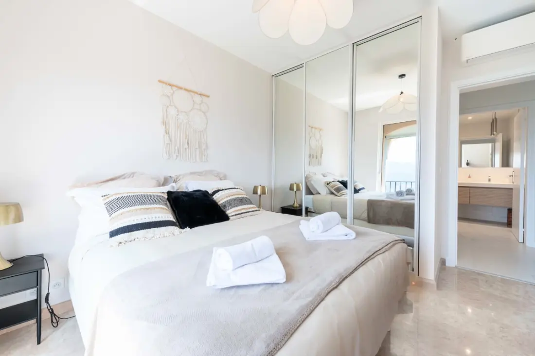 Résidence Villa 289m² 4 Chambres Piscine Et Vue Mer