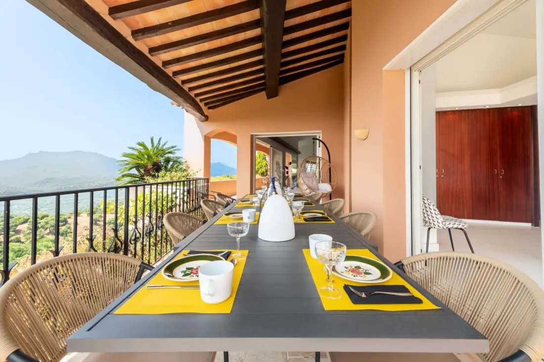 Résidence Villa 289m² 4 Chambres Piscine Et Vue Mer