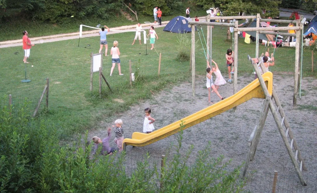 Camping du Lac 3 étoiles★★★