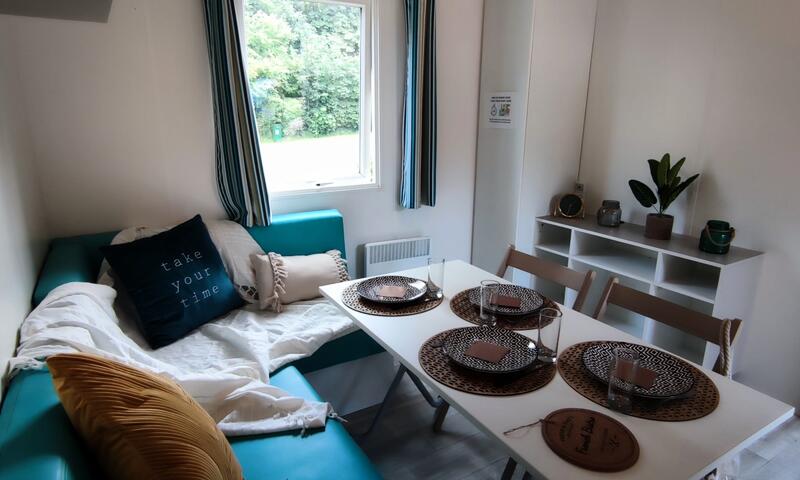Camping du Lac *** - Marcillac la Croisille - 37