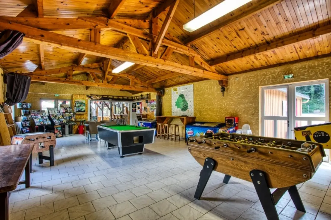 Camping Le Pont de Mazerat 4 étoiles★★★★