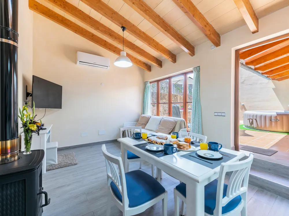 Maison de Vacances Maria de la Salut 19