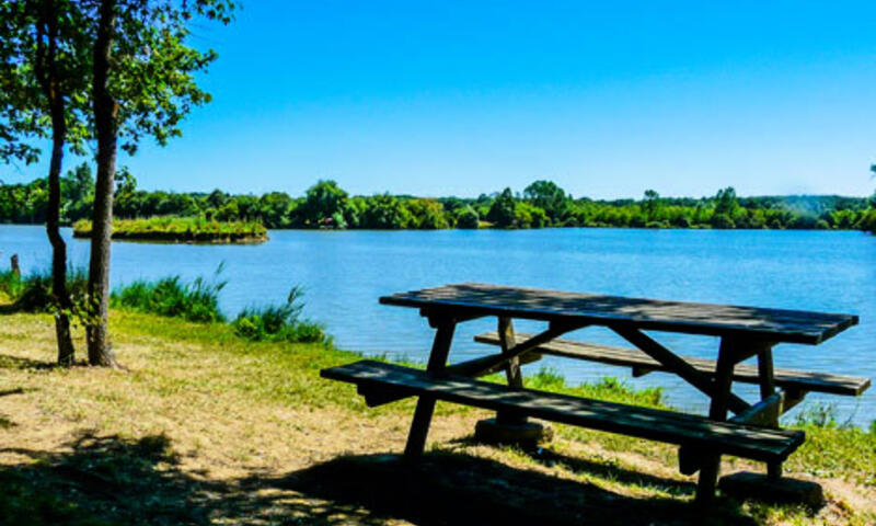 Camping Lac aux Oiseaux**** - - Martiel - 23