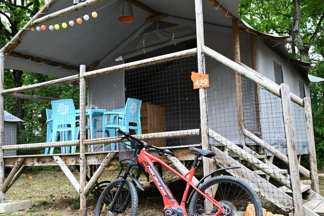 Flower Camping Le Lac aux Oiseaux 4 étoiles★★★★