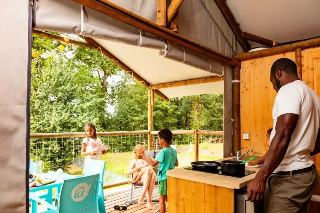 Flower Camping Le Lac aux Oiseaux 4 étoiles★★★★