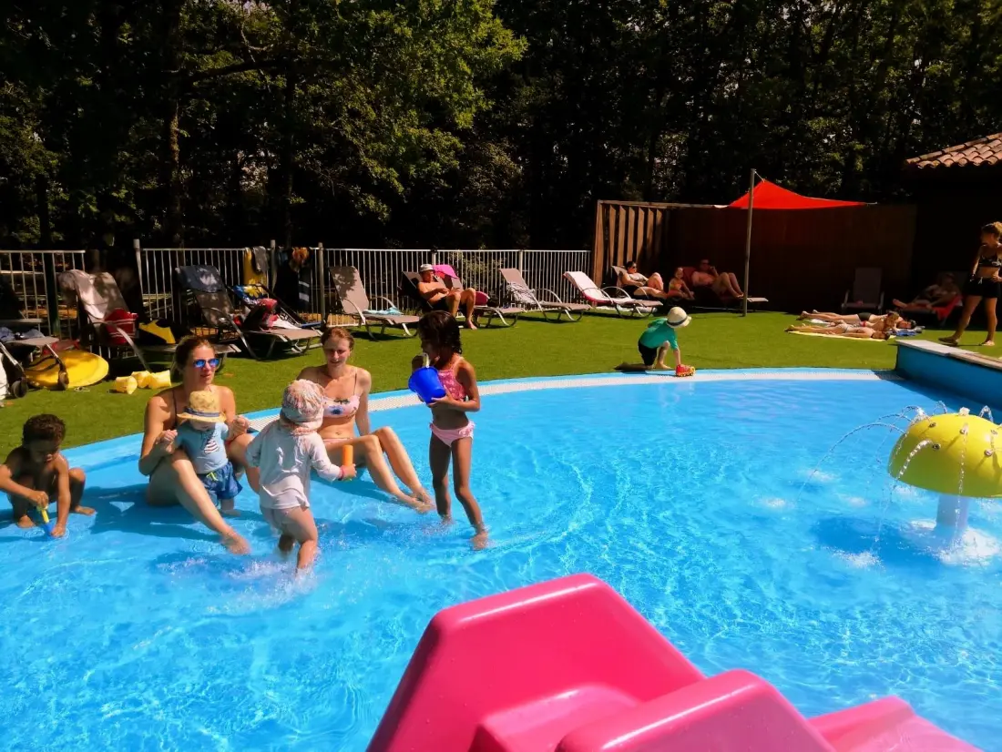 Flower Camping Le Lac aux Oiseaux 4 étoiles★★★★
