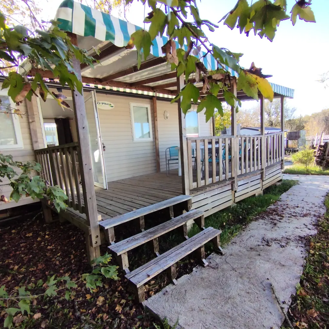 Flower Camping Le Lac aux Oiseaux 4 étoiles★★★★
