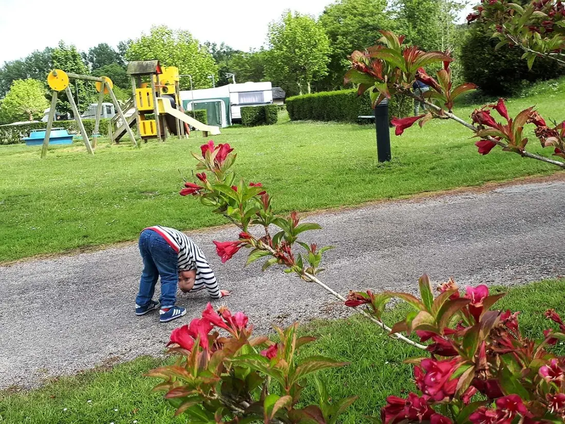 Flower Camping Des 2 Rivières 3 étoiles★★★