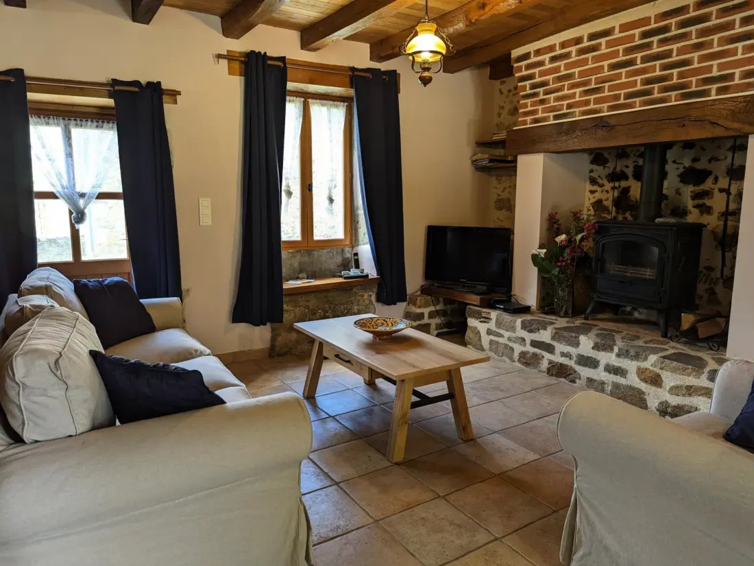 Maison de Vacances Massignac 2