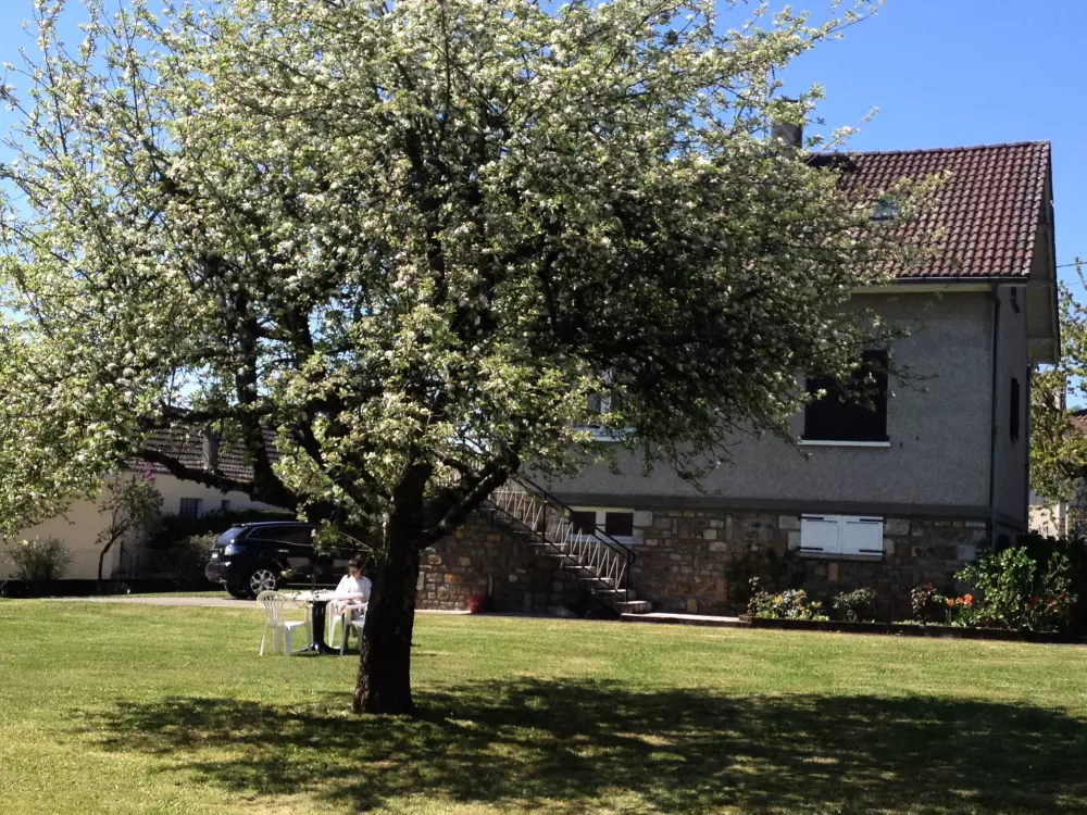 Maison de Vacances Maurs-la-Jolie