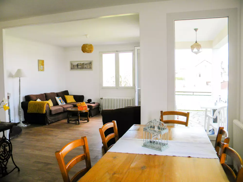 Maison de Vacances Maurs-la-Jolie