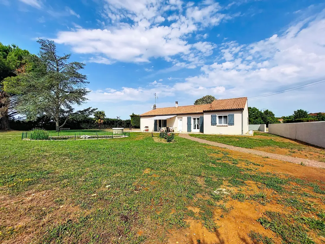 Maison de Vacances Mauze sur le Mignon