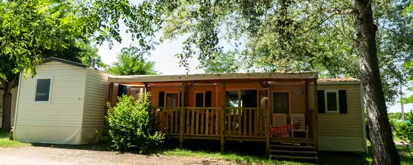 Camping La Bastide ***