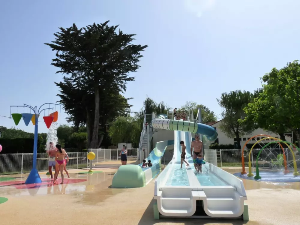 Camping Paradis Aloé 4 étoiles★★★★