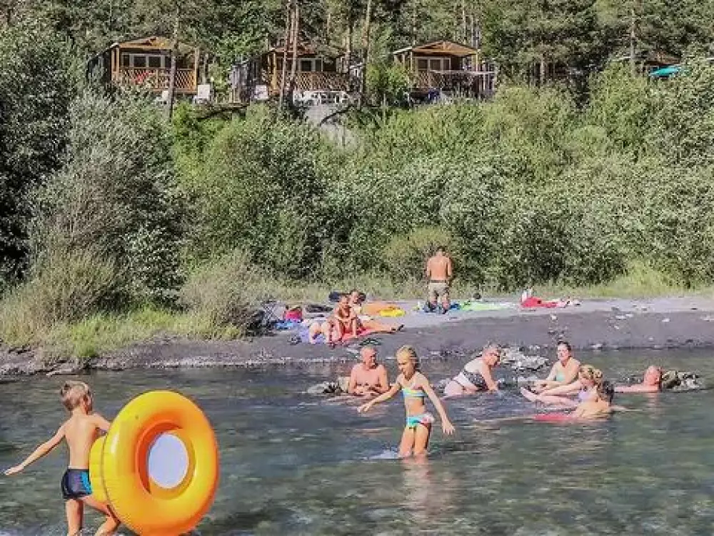 Camping Domaine De L'Ubaye 5 étoiles★★★★★