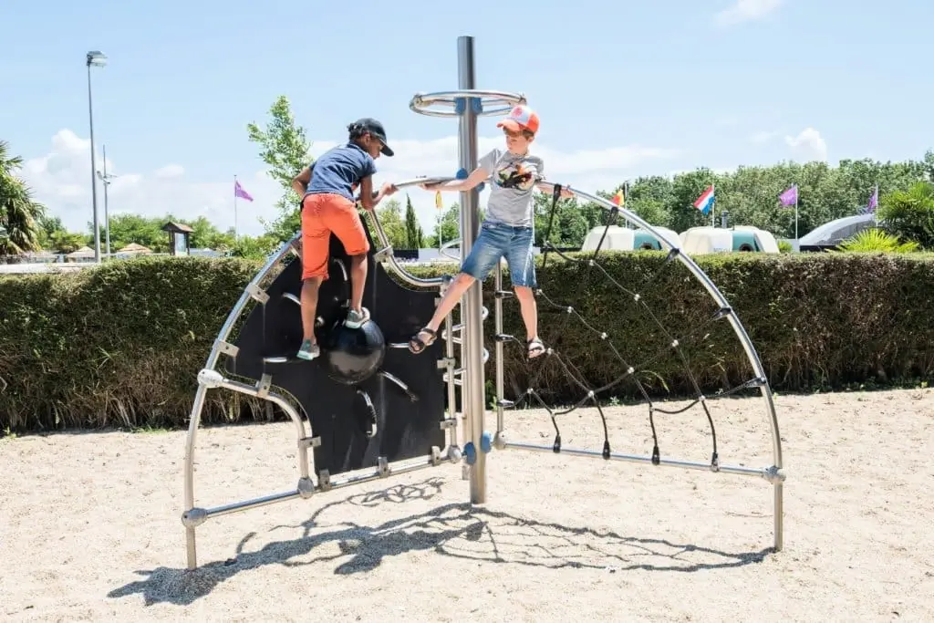 Camping Soleil Levant 4 étoiles★★★★