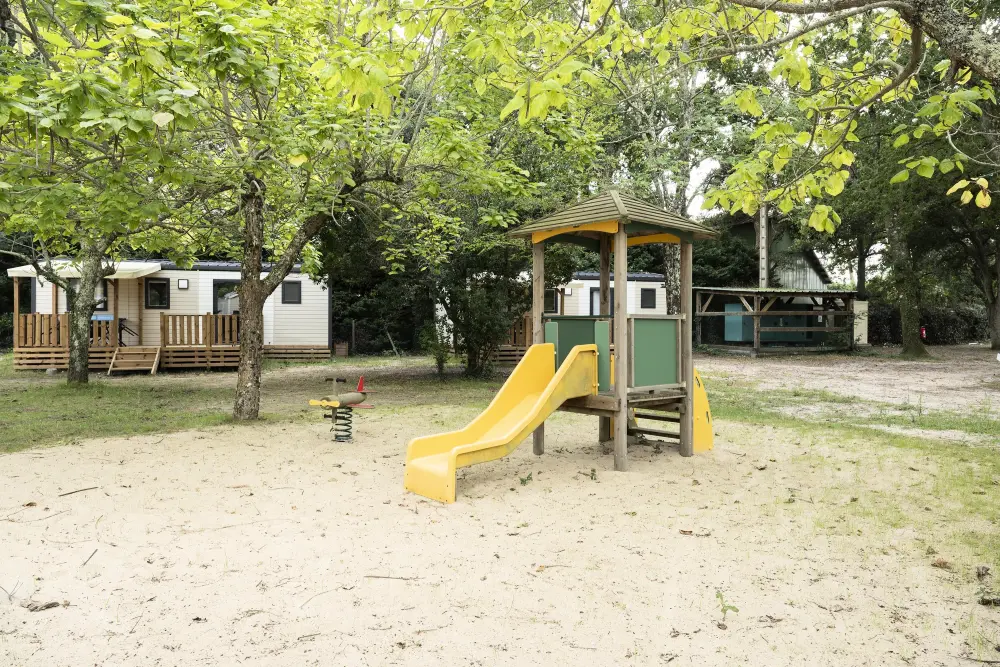 Camping Paradis Albret 3 étoiles★★★
