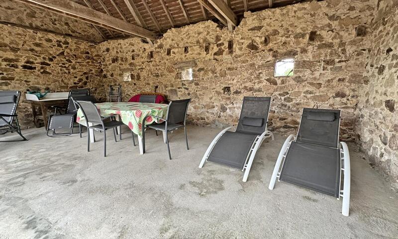Gîte de France La roche 3 épis - - Meuzac - 27