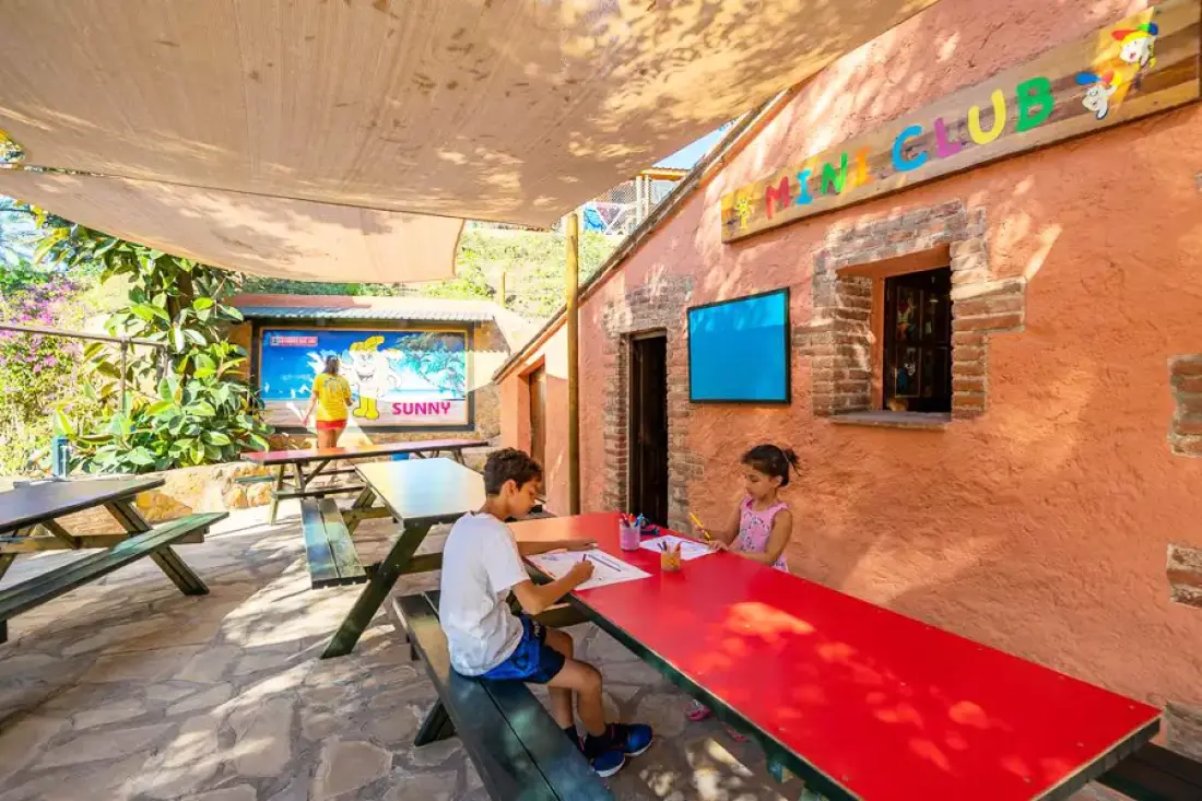 Camping La Torre del Sol 4 étoiles★★★★