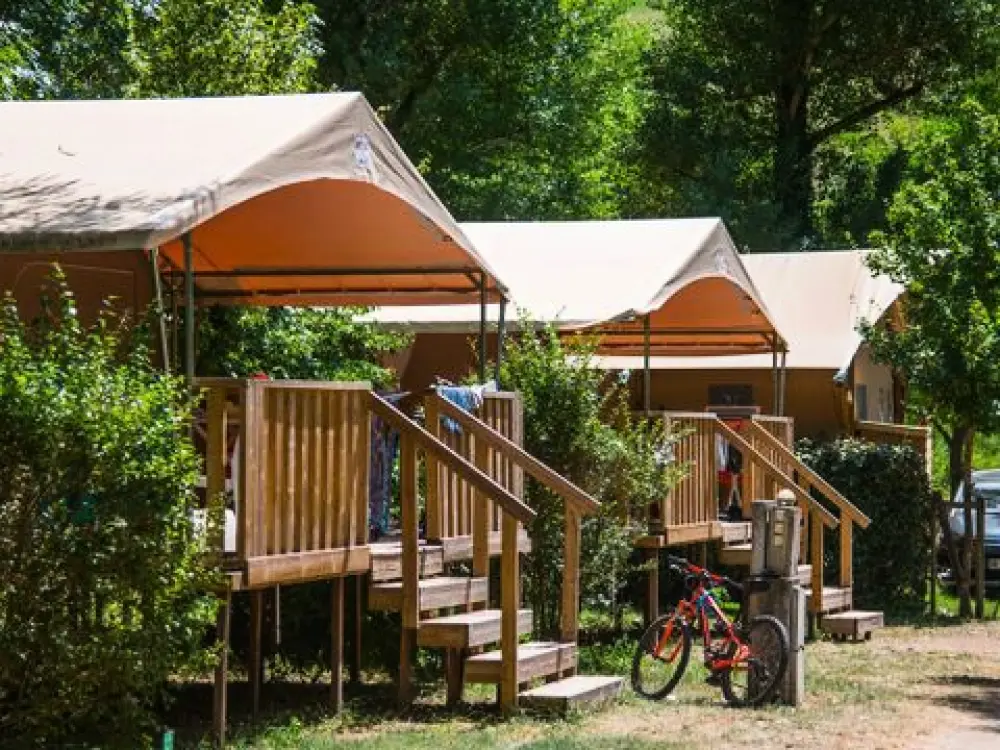 Flower Camping Saint Lambert 3 étoiles★★★