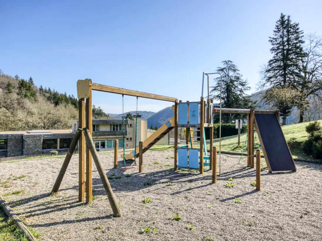 Résidence Vacancéole Le Domaine de Confolant