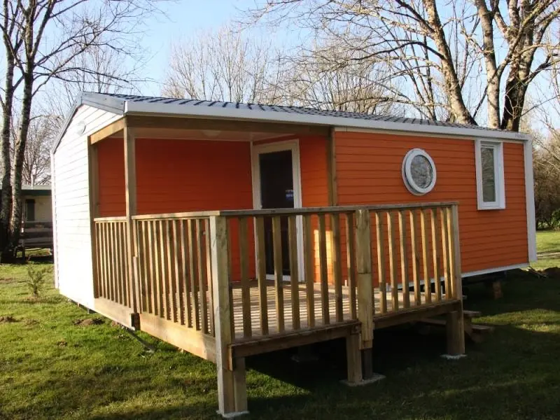 Flower Camping Les 3 Ours *** - Montbarrey - 46
