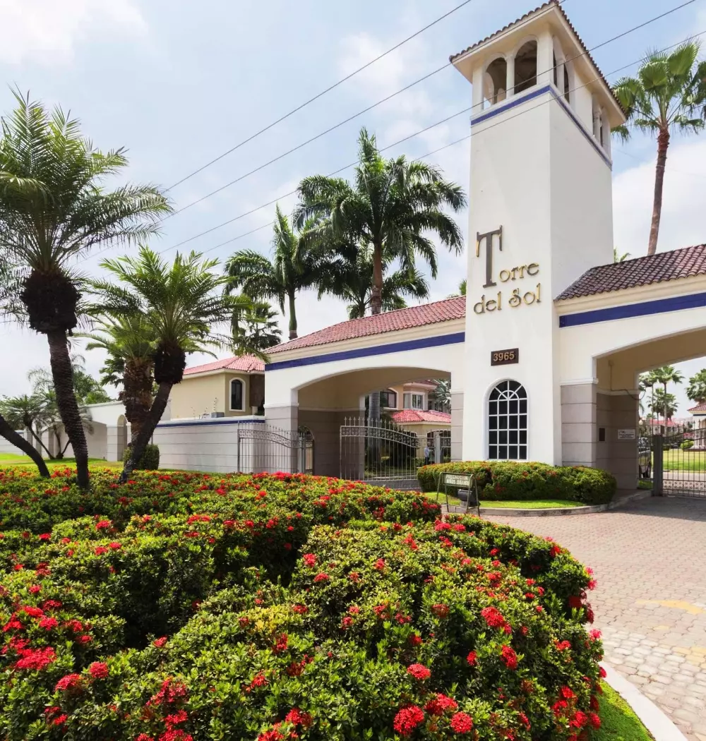 Camping La Torre del Sol by Viajes Velero 4 étoiles★★★★