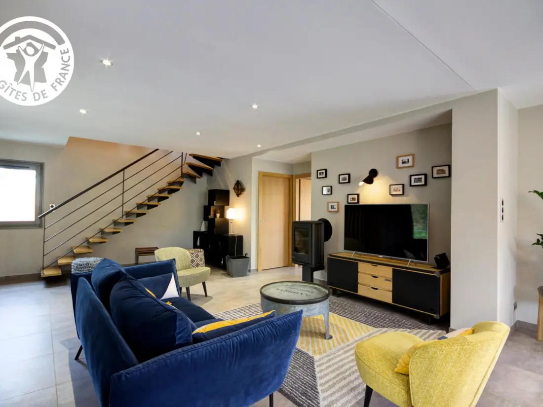 Maison de Vacances MONTBRISON 2