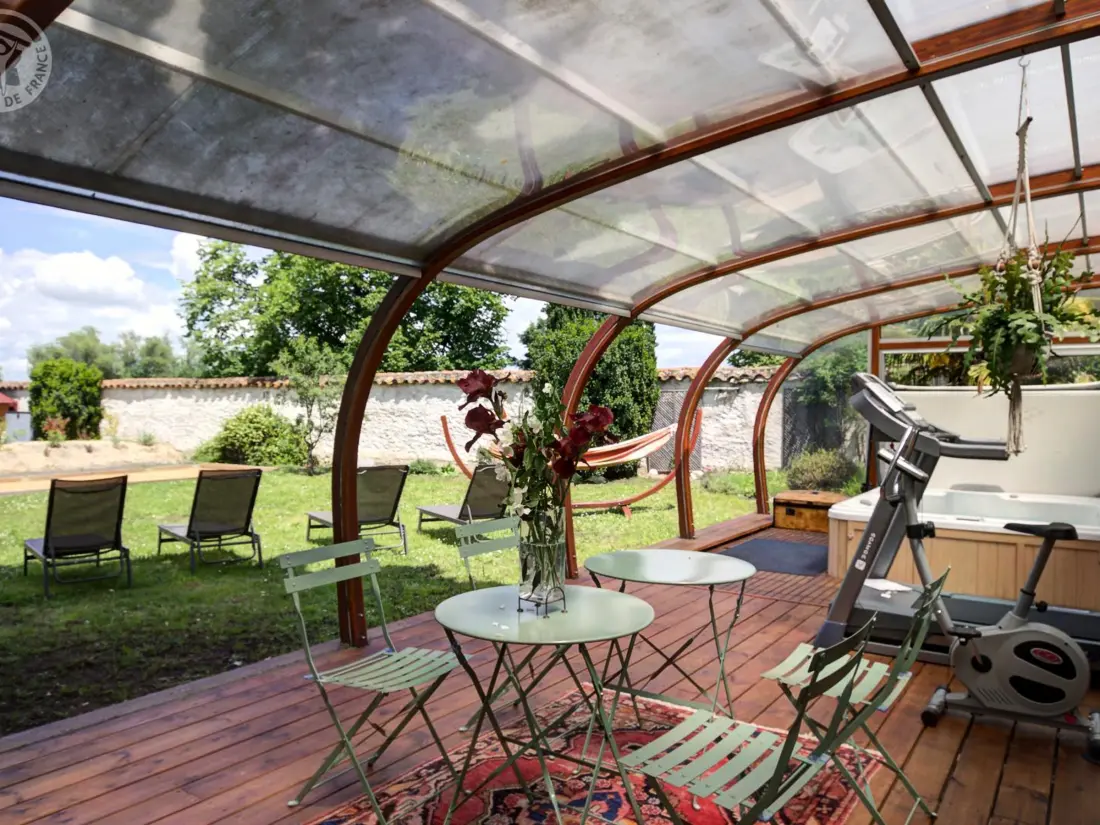 Maison de Vacances MONTBRISON 3