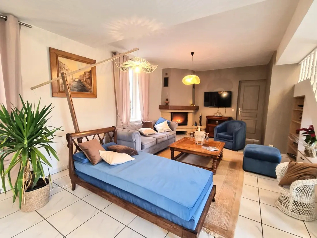 Maison de Vacances MONTBRISON 3