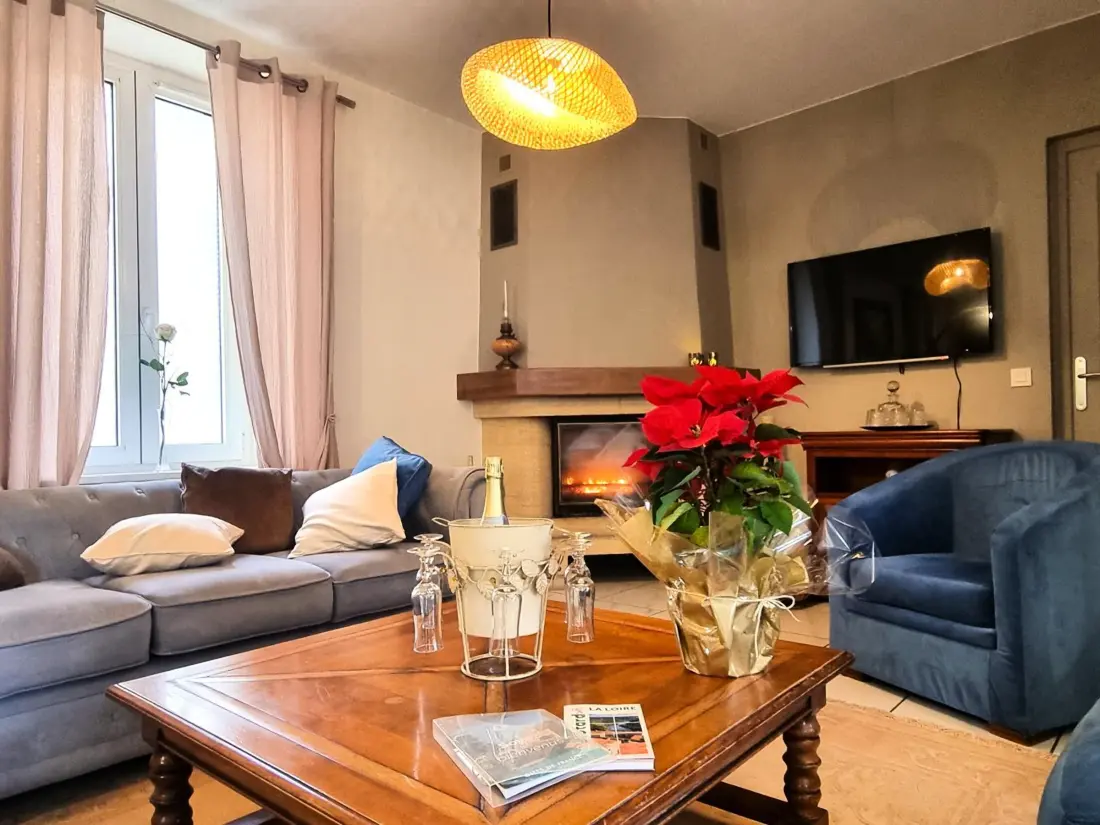 Maison de Vacances MONTBRISON 3