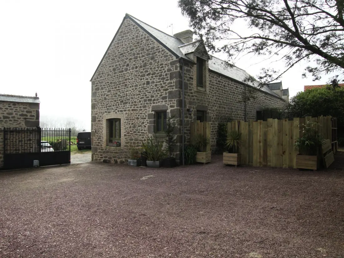 Maison de Vacances Montfarville 3