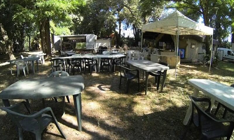 France - Languedoc - Montfrin - Camping Paradis Bellerive 3*