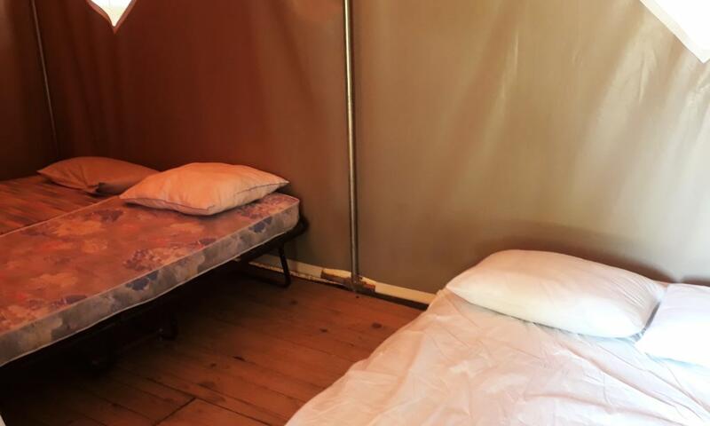 Camping Paradis Bellerive *** - Montfrin - 44