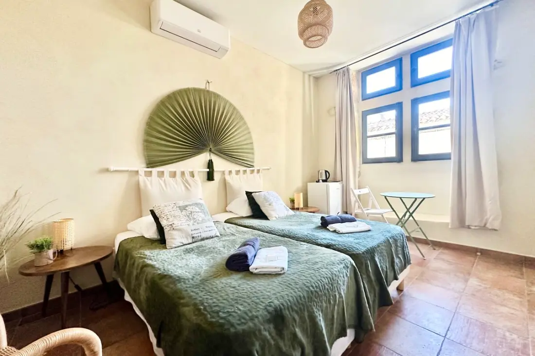 Maison Cosy Lodge, 15 P, Clim, Wifi, Cour, Garage