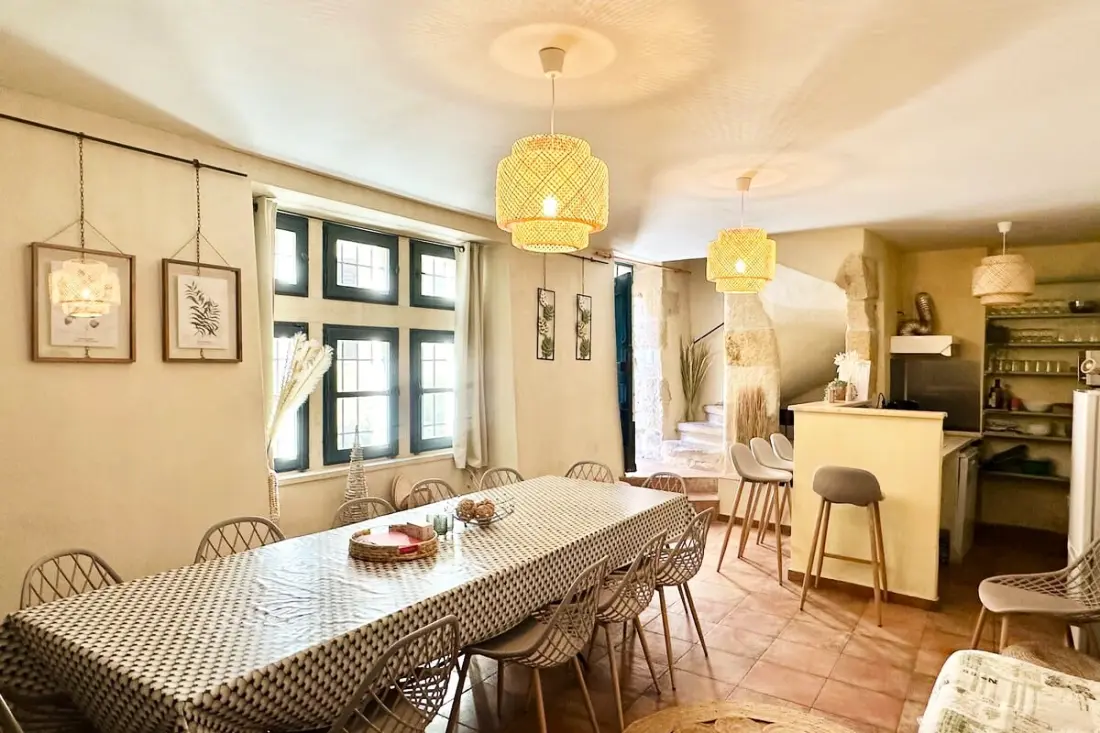 Maison Cosy Lodge, 15 P, Clim, Wifi, Cour, Garage
